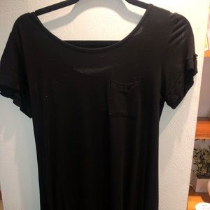 CUTE BLACK SHORT SHELVE TOP